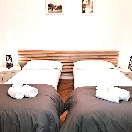 We Love It - Bestbnb Garbatella Rome Bagian luar foto