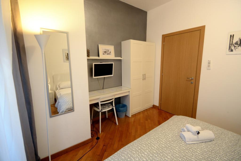 We Love It - Bestbnb Garbatella Rome Bagian luar foto