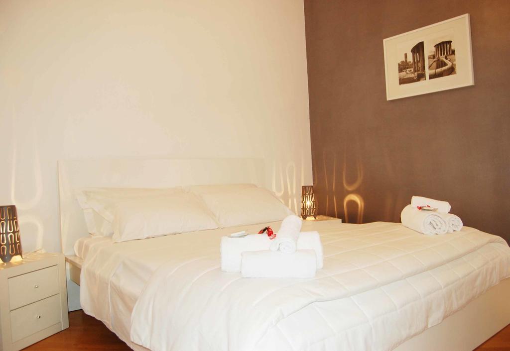 We Love It - Bestbnb Garbatella Rome Ruang foto
