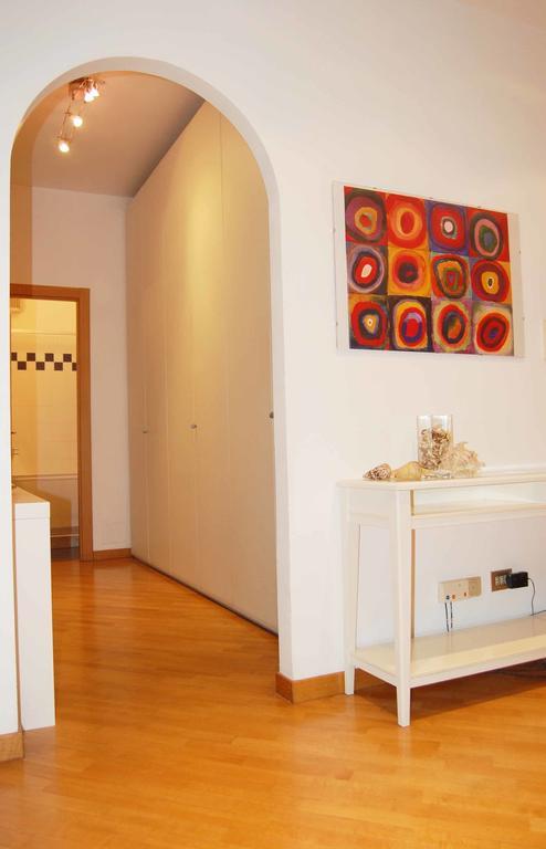 We Love It - Bestbnb Garbatella Rome Bagian luar foto