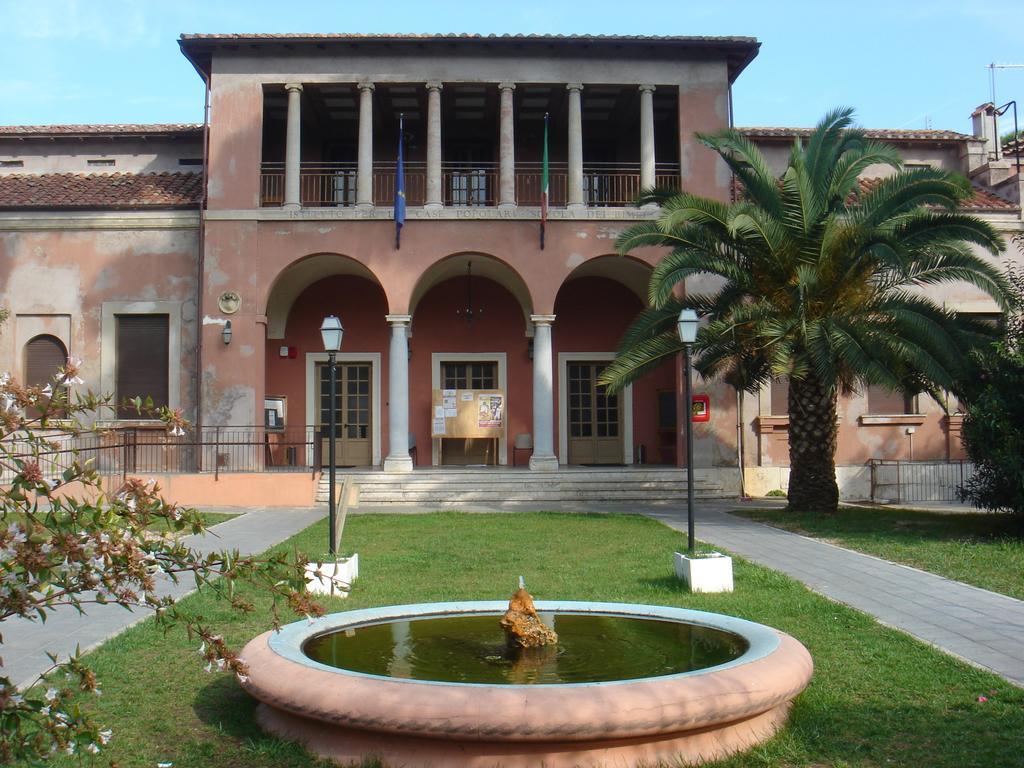 We Love It - Bestbnb Garbatella Rome Bagian luar foto